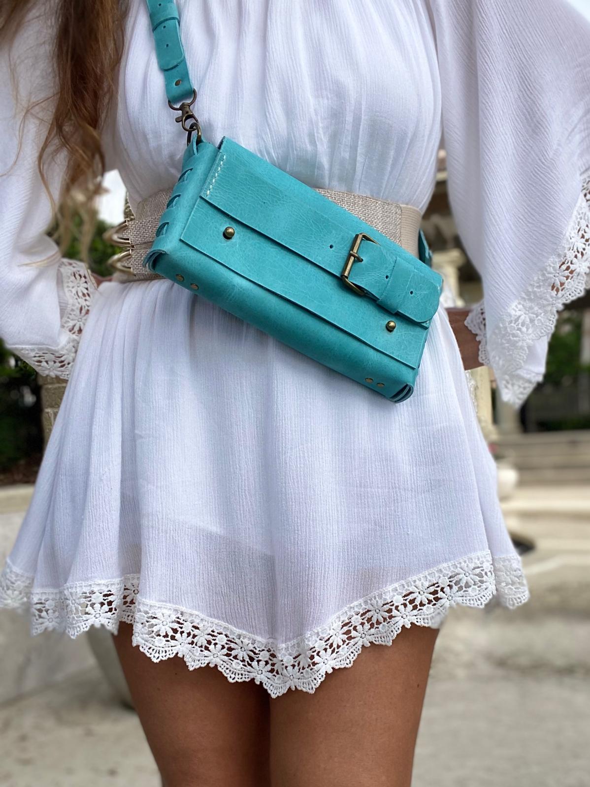 Single Buckle Hand Strap Cross Body